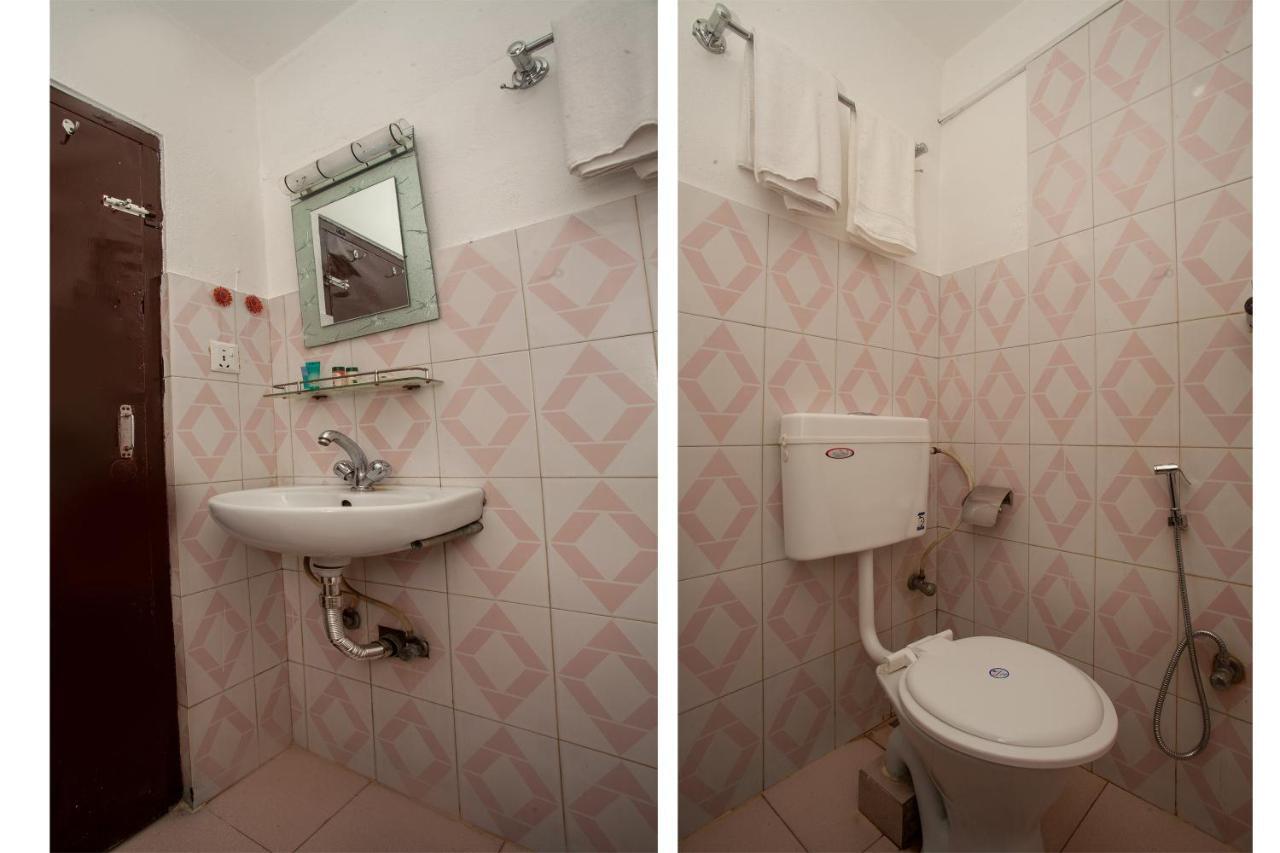 Oyo 175 Hotel Felicity Катманду Экстерьер фото